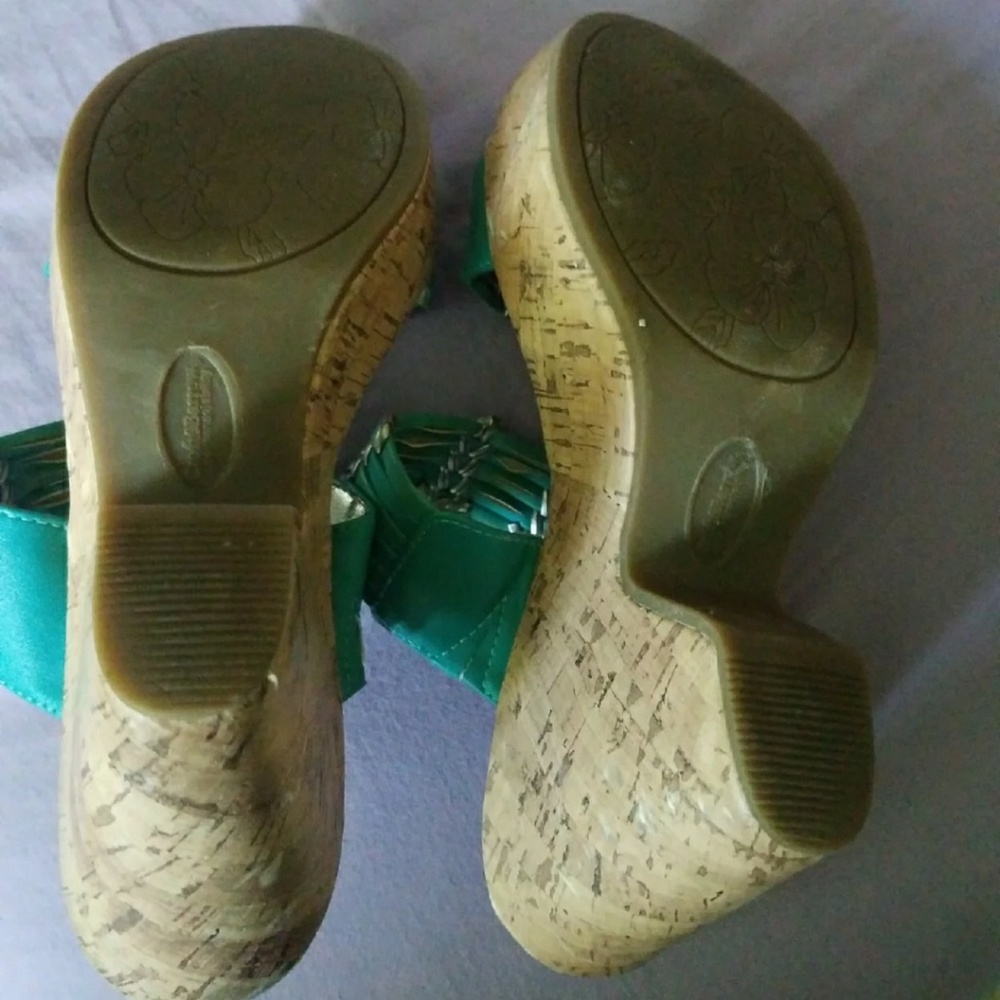 Sandals - Picture 4 of 4